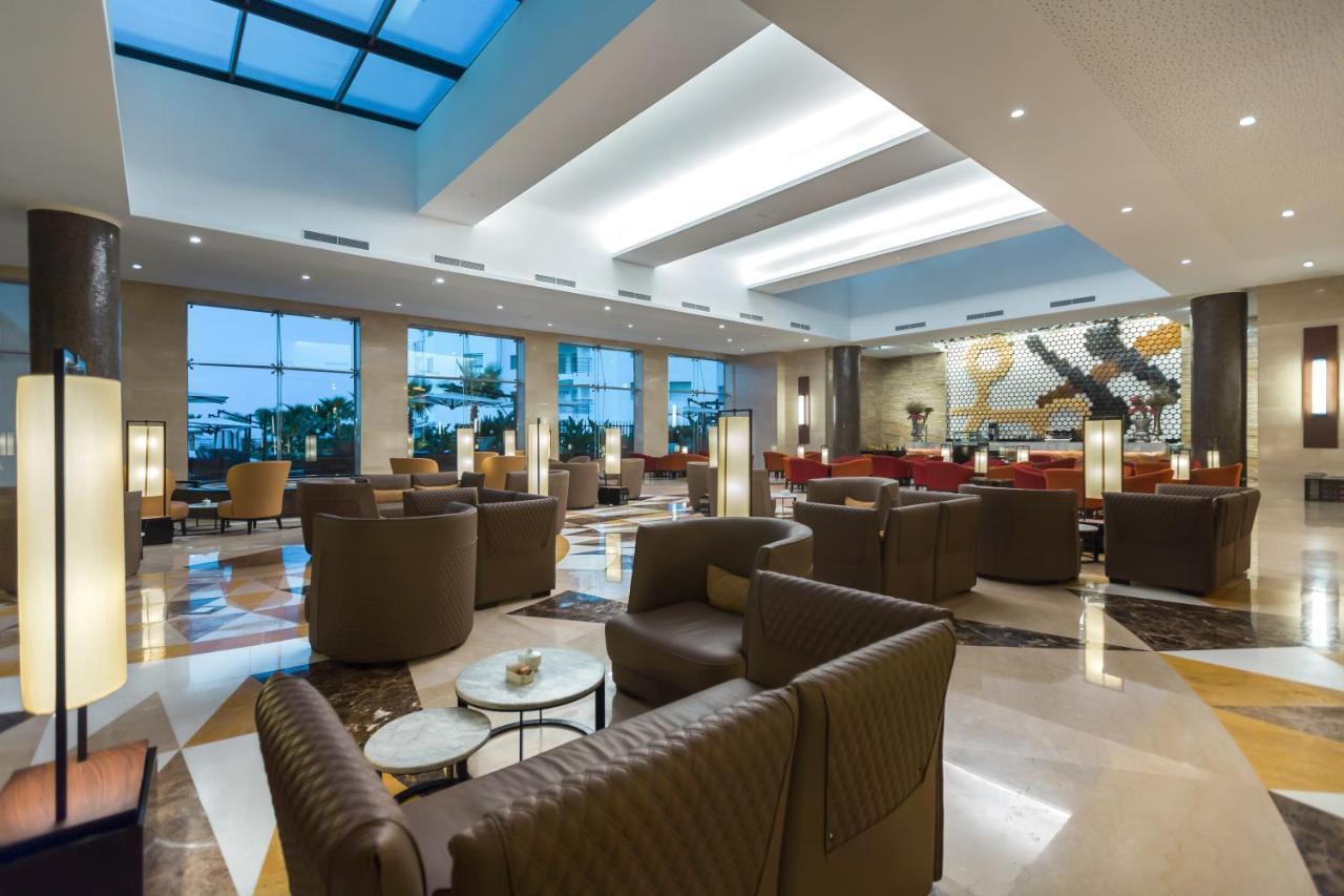 Moevenpick Hotel Du Lac Tunis Eksteriør billede Lobby